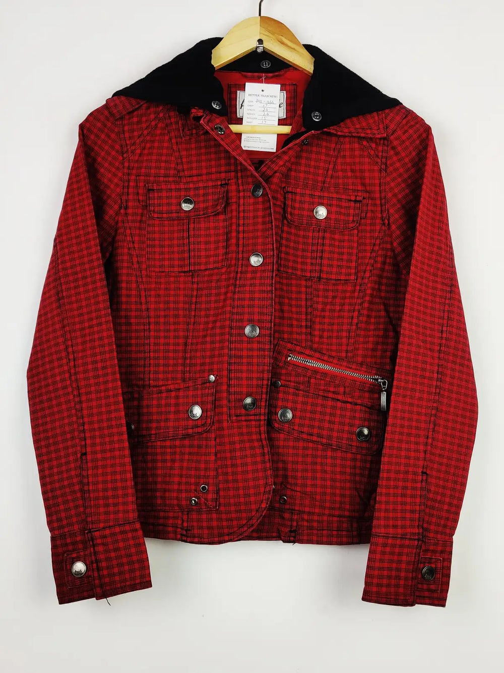 Buy online pre-used pre-loved 100% authentic & Original branded Fresh Made (JKT-1166) available in Pakistan. Top international brands avilable.