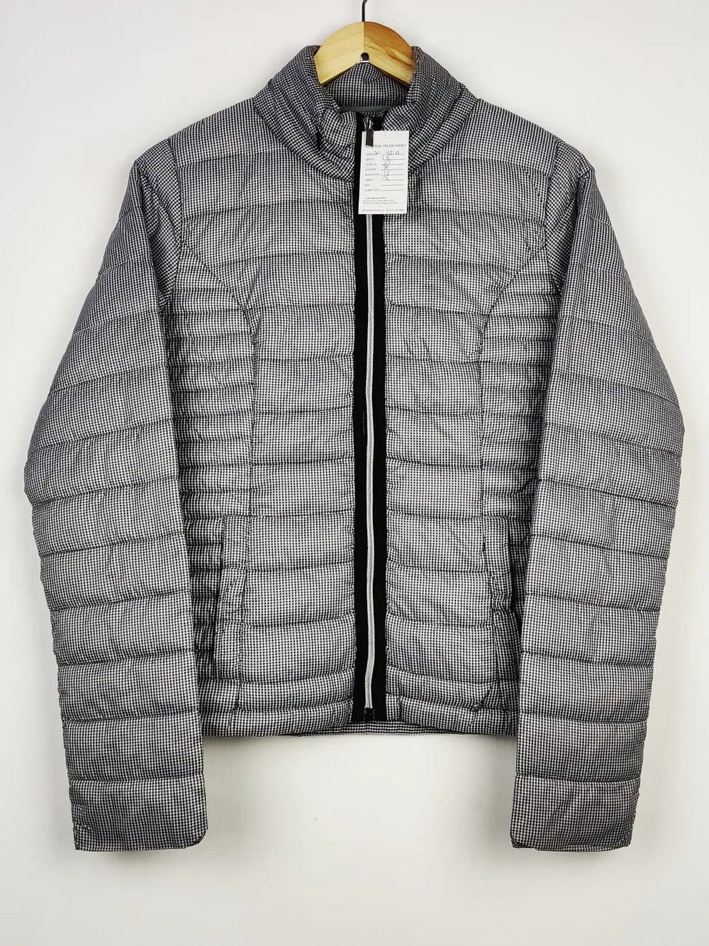 Buy online pre-used pre-loved 100% authentic & Original branded Next (JKT-1212) available in Pakistan. Top international brands avilable.