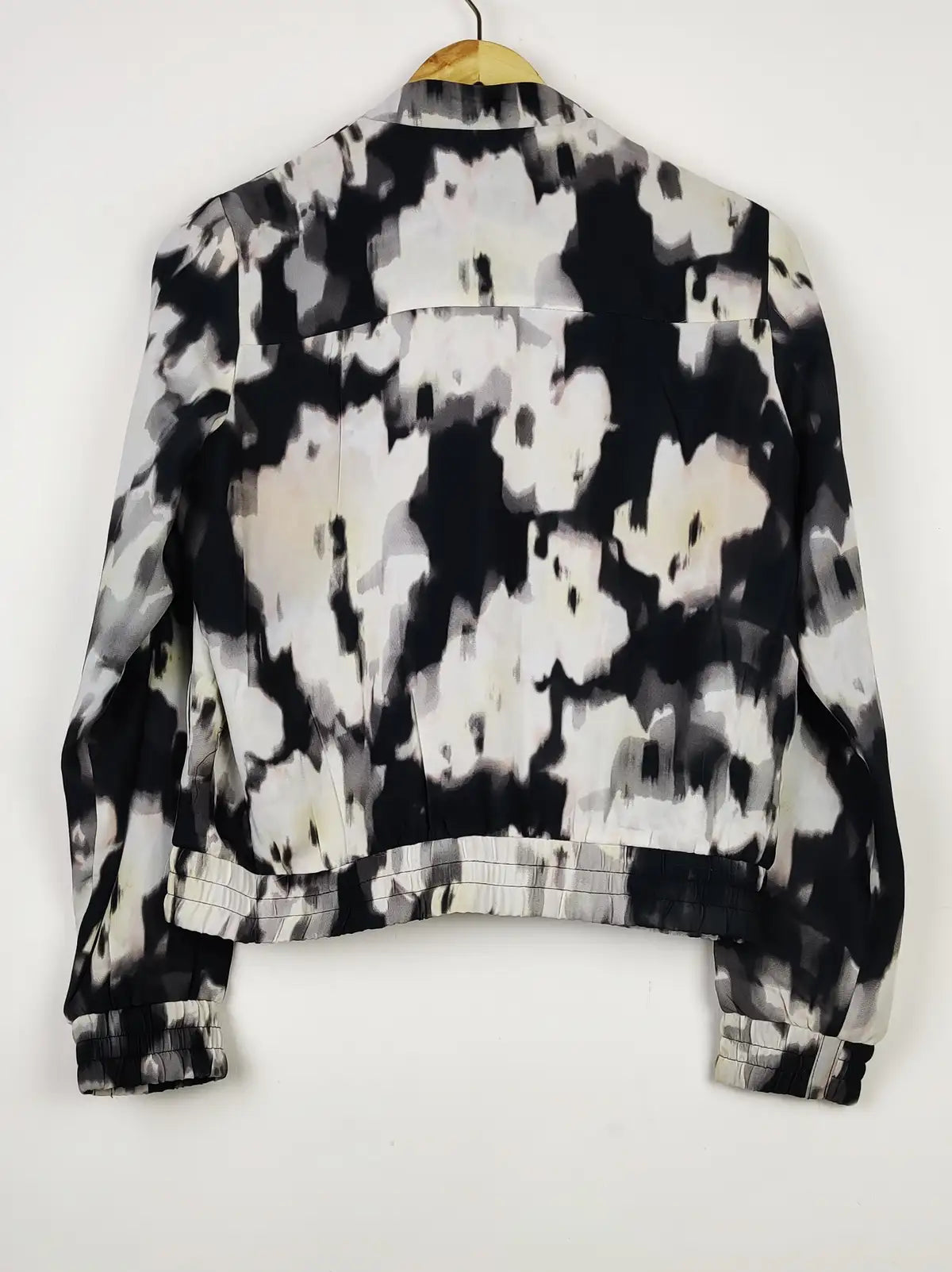 H&M (JKT-1280)