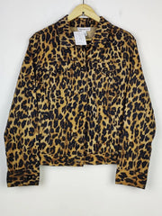 Buy online pre-used pre-loved 100% authentic & Original branded Style & Co (JKT-1333) available in Pakistan. Top international brands avilable.