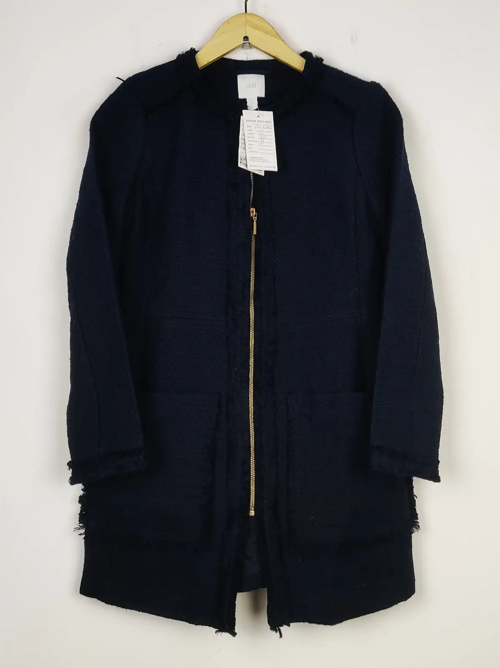 Buy online pre-used pre-loved 100% authentic & Original branded H&M (JKT-1356) available in Pakistan. Top international brands avilable.
