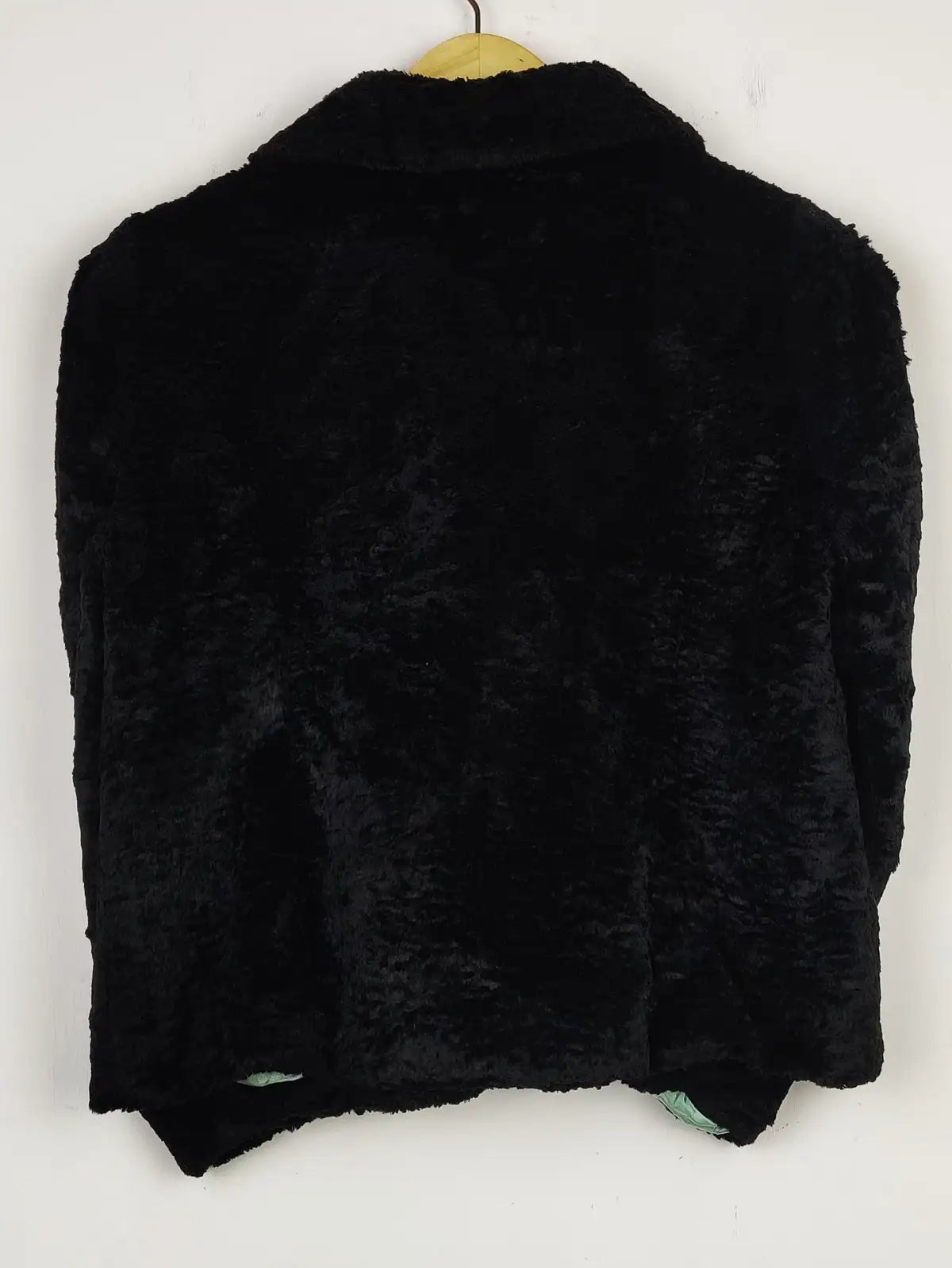 Gap (JKT-1451)
