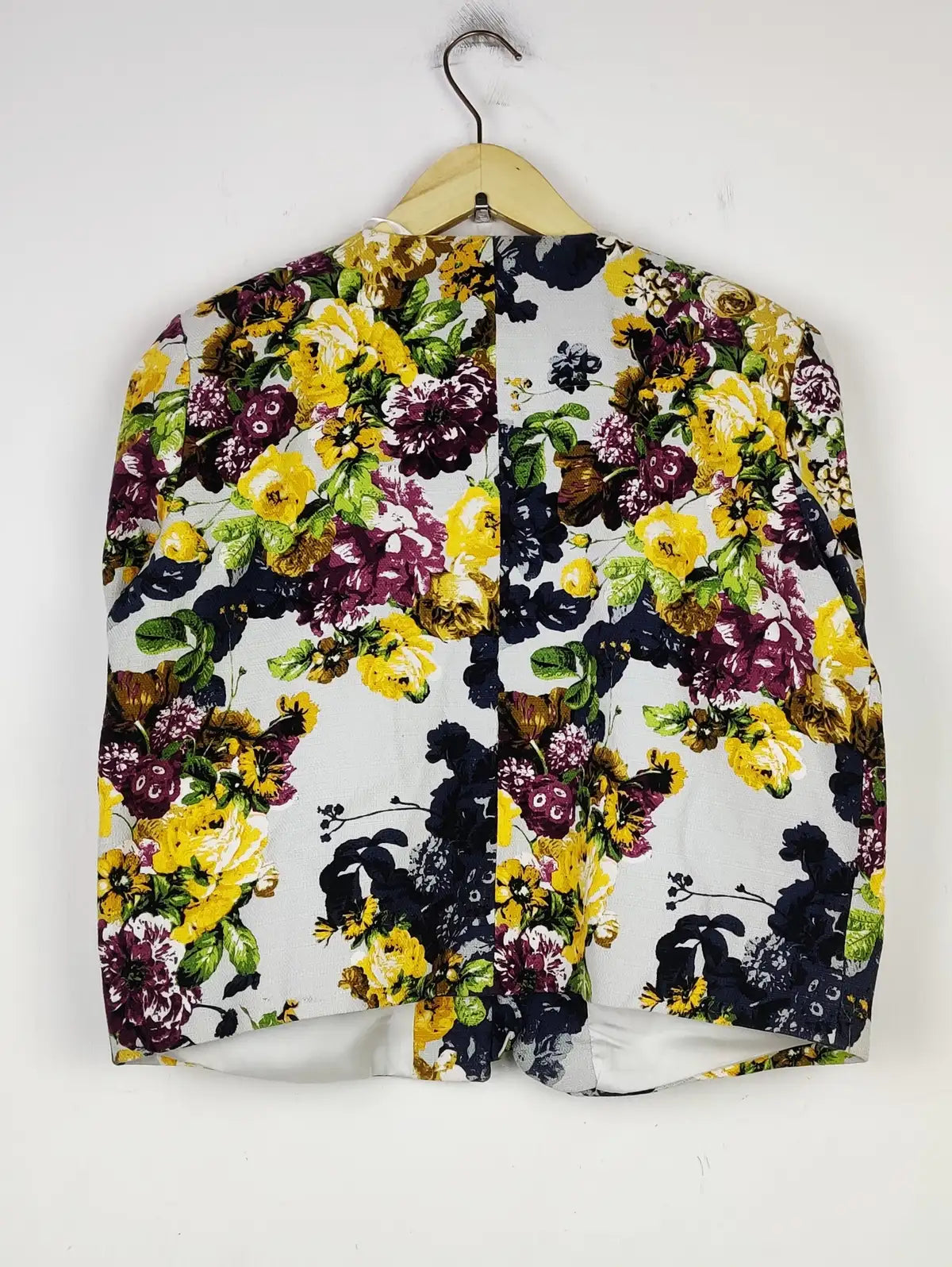 River Island (JKT-1477)