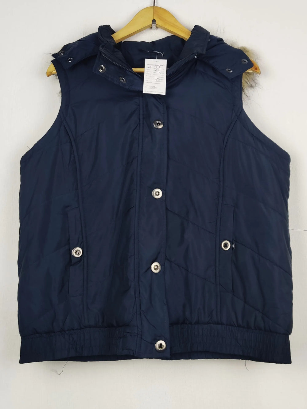 Buy online pre-used pre-loved 100% authentic & Original branded Atmosphere (JKT-1516) available in Pakistan. Top international brands avilable.