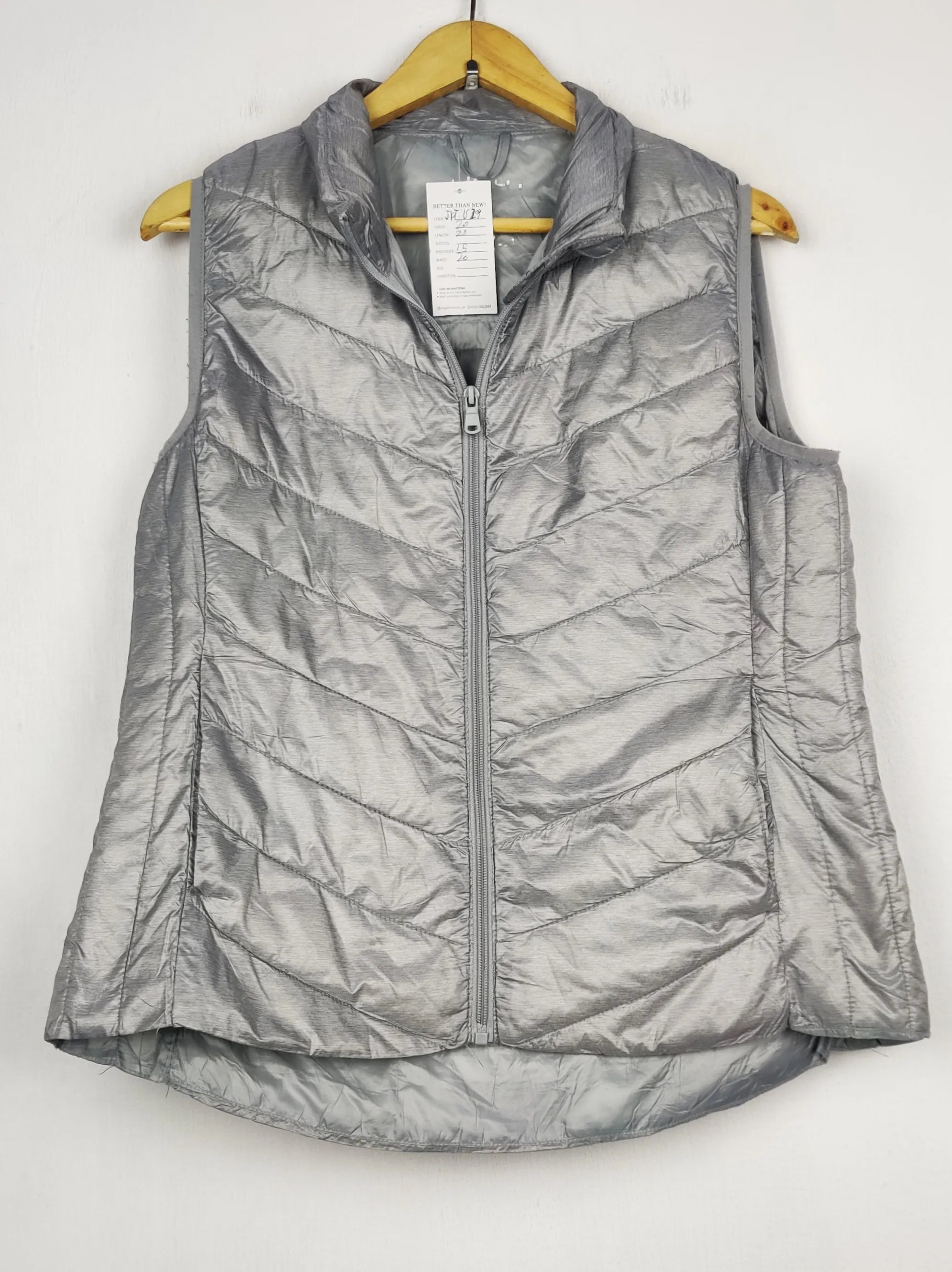 Buy online pre-used pre-loved 100% authentic & Original branded Primark (JKT-1529) available in Pakistan. Top international brands avilable.