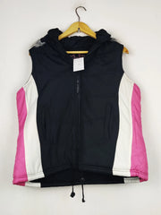 Buy online pre-used pre-loved 100% authentic & Original branded Deb (JKT-1531) available in Pakistan. Top international brands avilable.