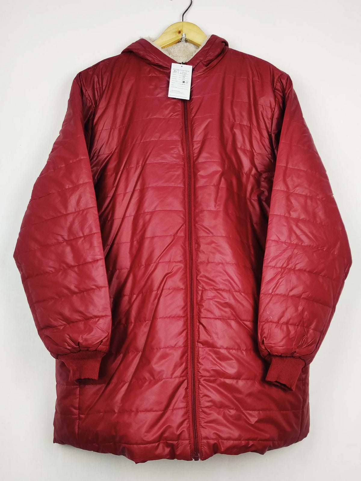 Buy online pre-used pre-loved 100% authentic & Original branded Unknown Brand (JKT-1546) available in Pakistan. Top international brands avilable.
