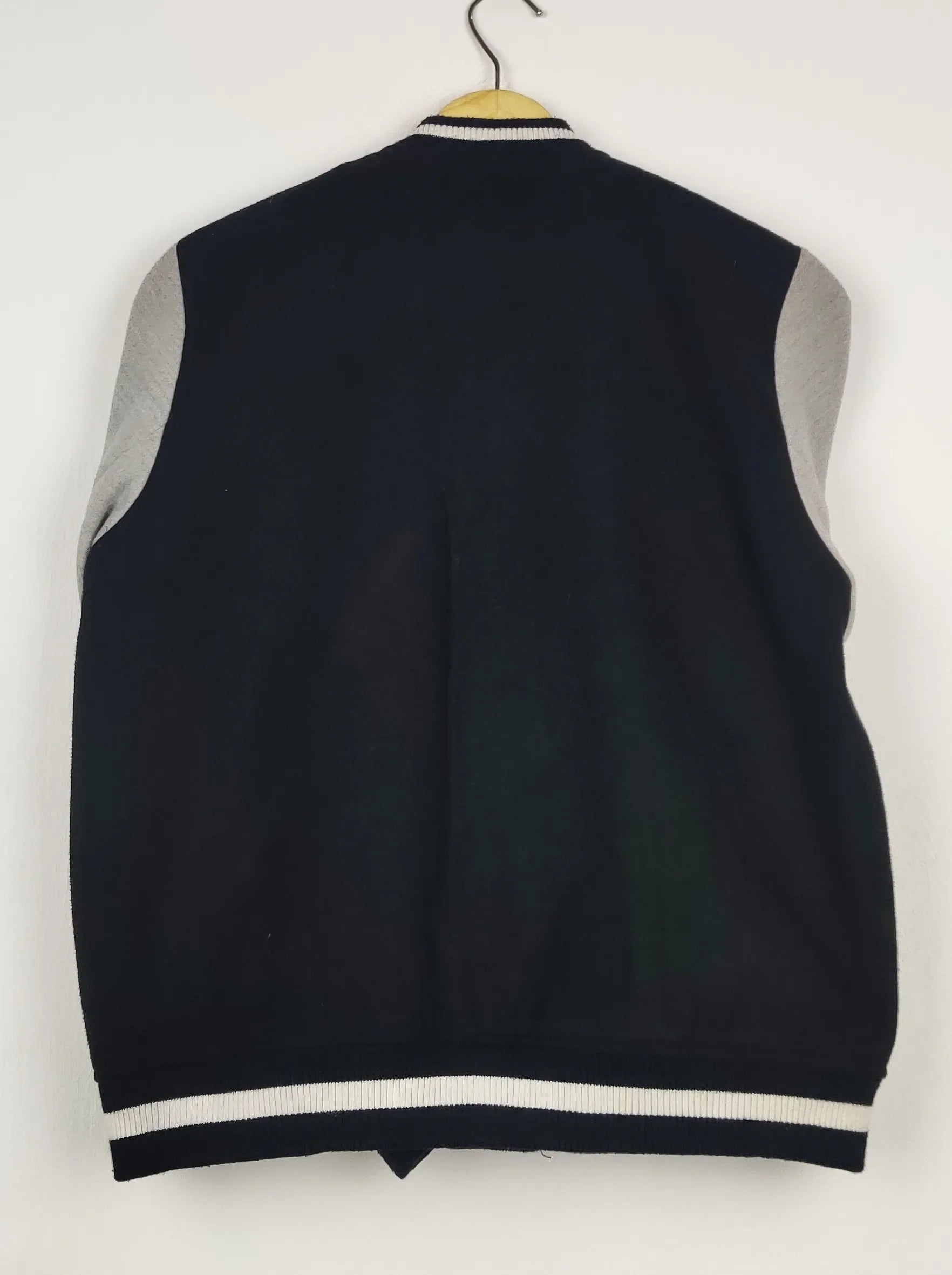H&M (JKT-1562)