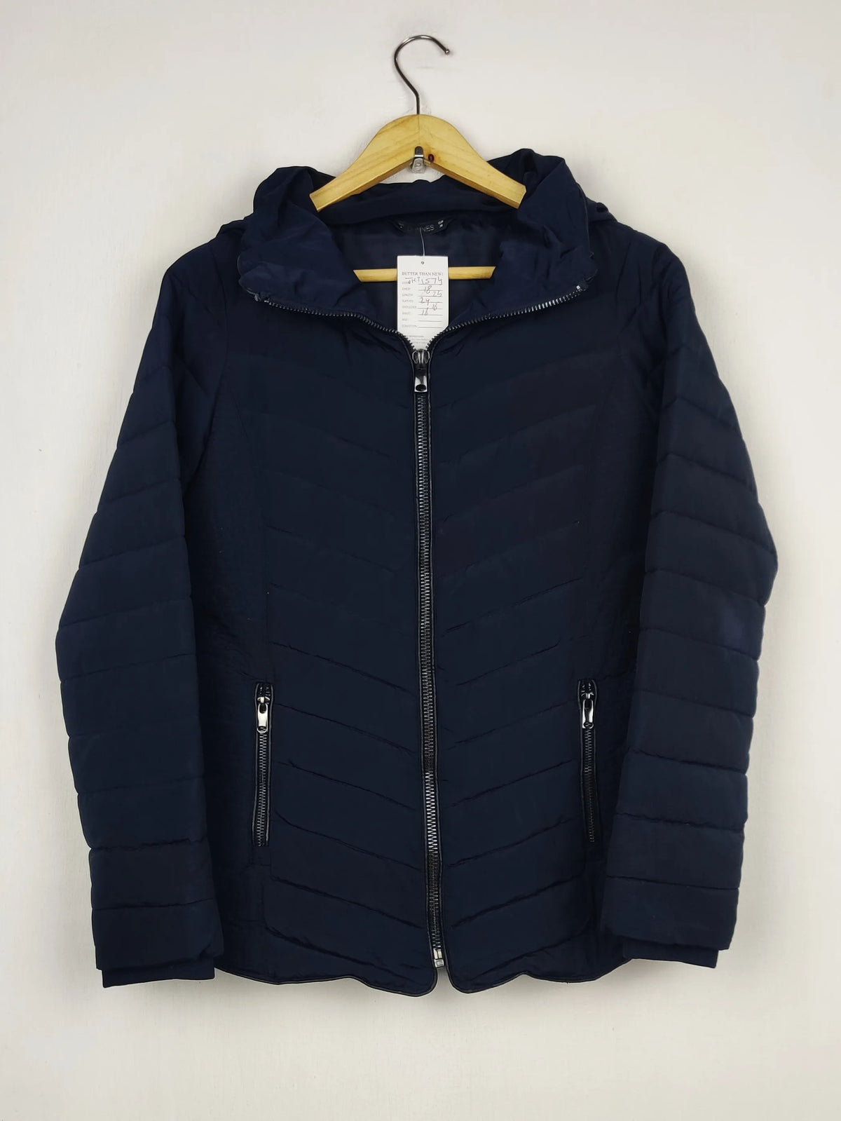 Buy online pre-used pre-loved 100% authentic & Original branded Dunnes Stores (JKT-1574) available in Pakistan. Top international brands avilable.