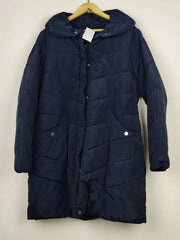 Buy online pre-used pre-loved 100% authentic & Original branded Steve Madden (JKT-1582) available in Pakistan. Top international brands avilable.