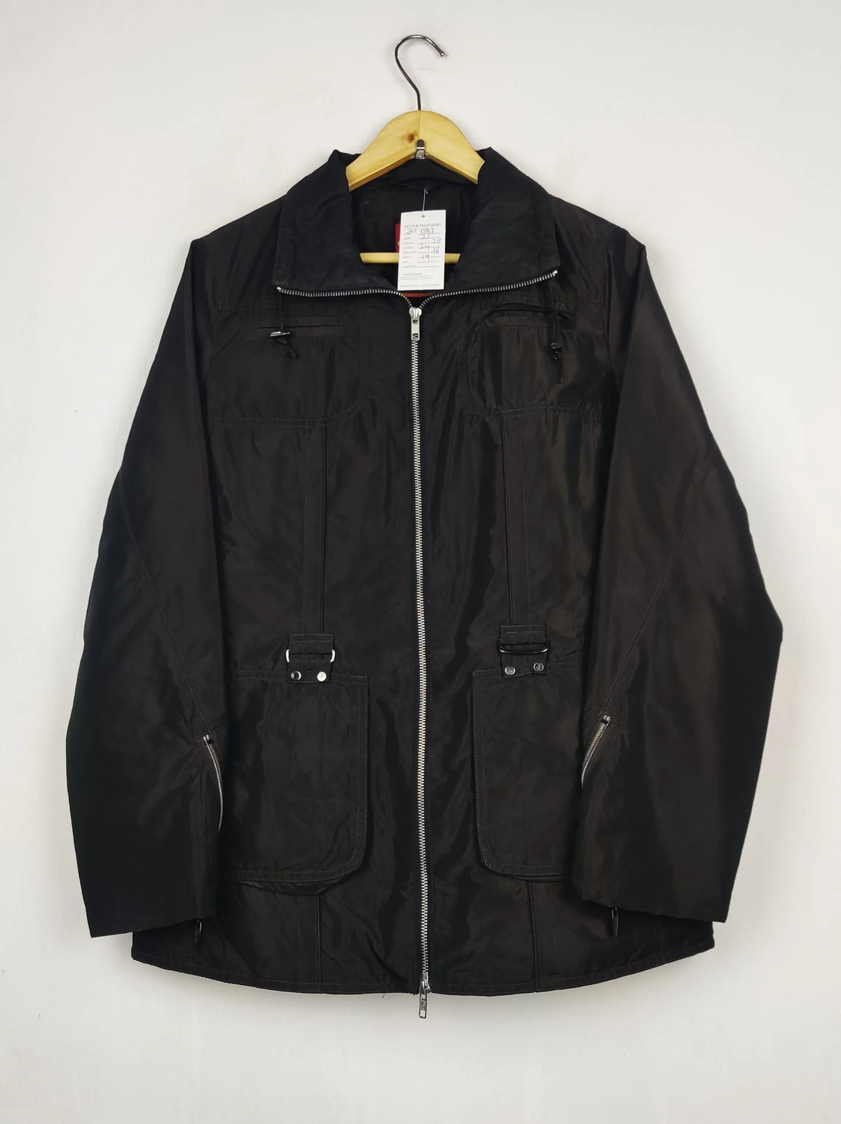 Buy online pre-used pre-loved 100% authentic & Original branded Olsen (JKT-1587) available in Pakistan. Top international brands avilable.