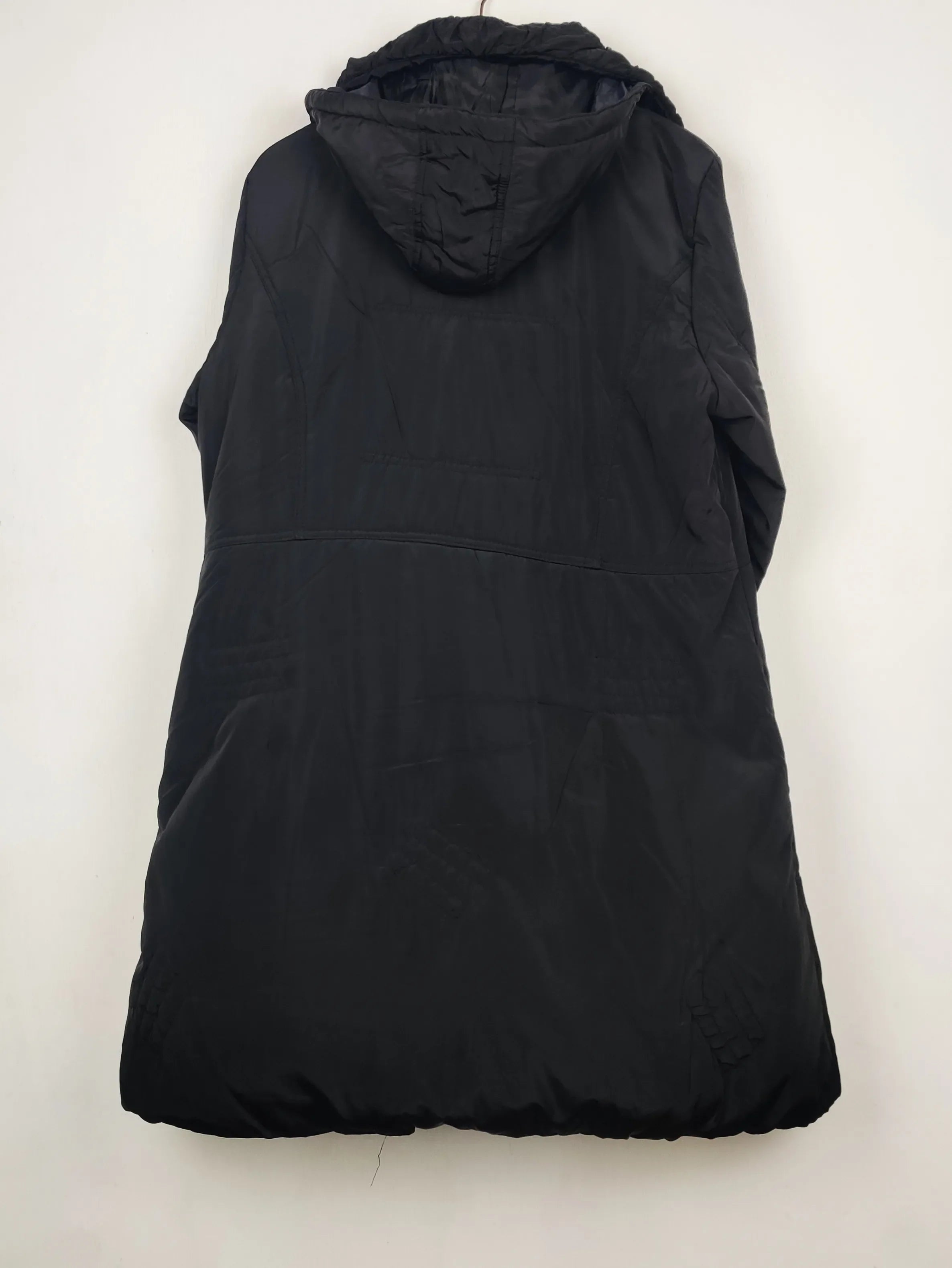 Saturme (JKT-1588)