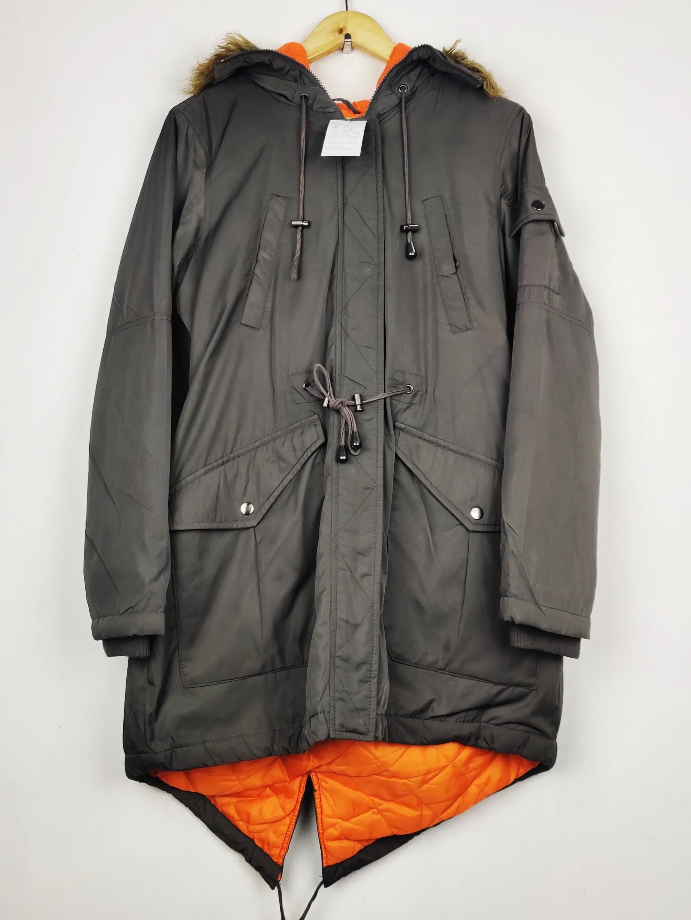 Buy online pre-used pre-loved 100% authentic & Original branded Miss Selfridge (JKT-1601) available in Pakistan. Top international brands avilable.