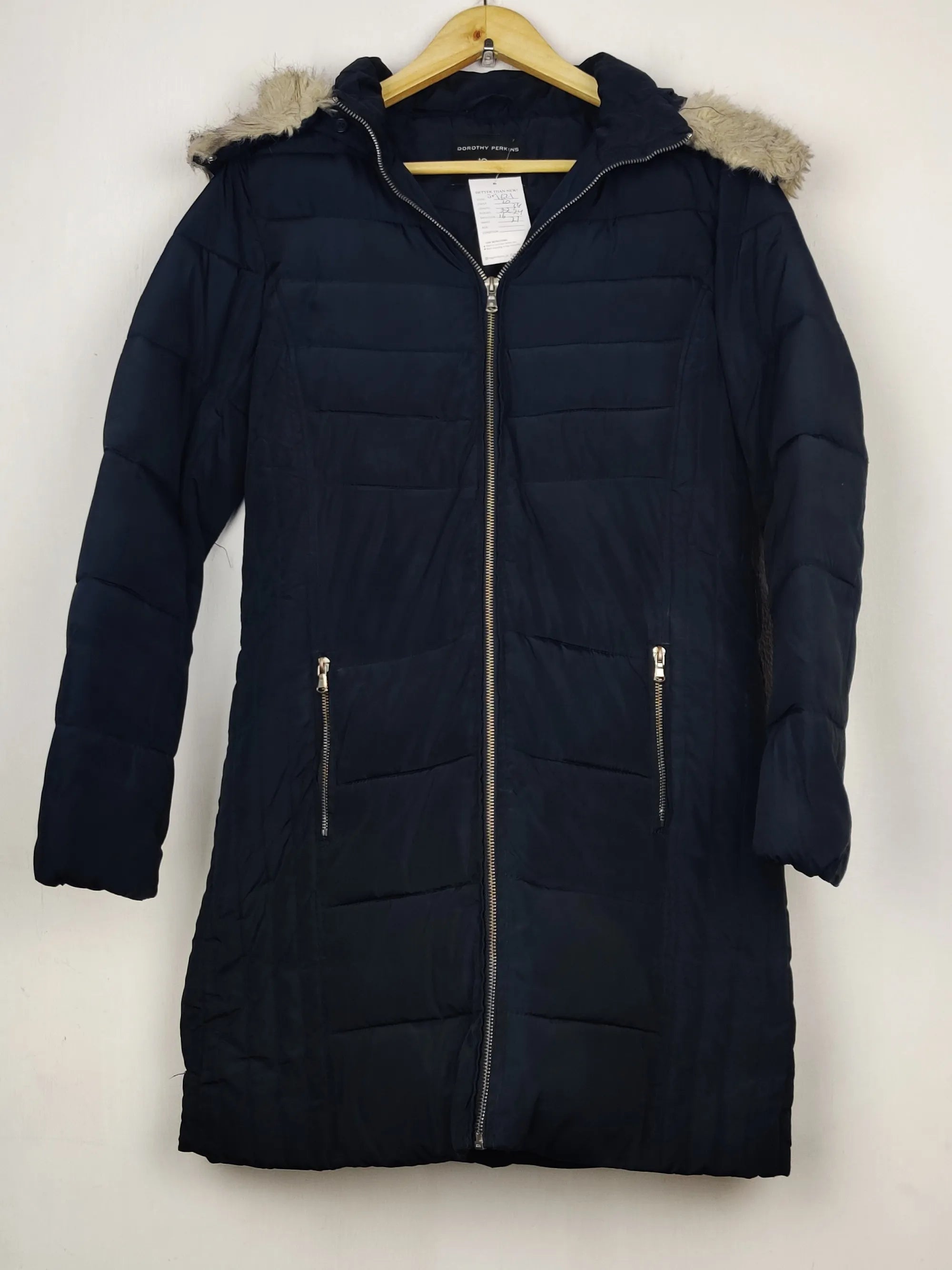 Buy online pre-used pre-loved 100% authentic & Original branded Dorothy Perkins (JKT-1621) available in Pakistan. Top international brands avilable.