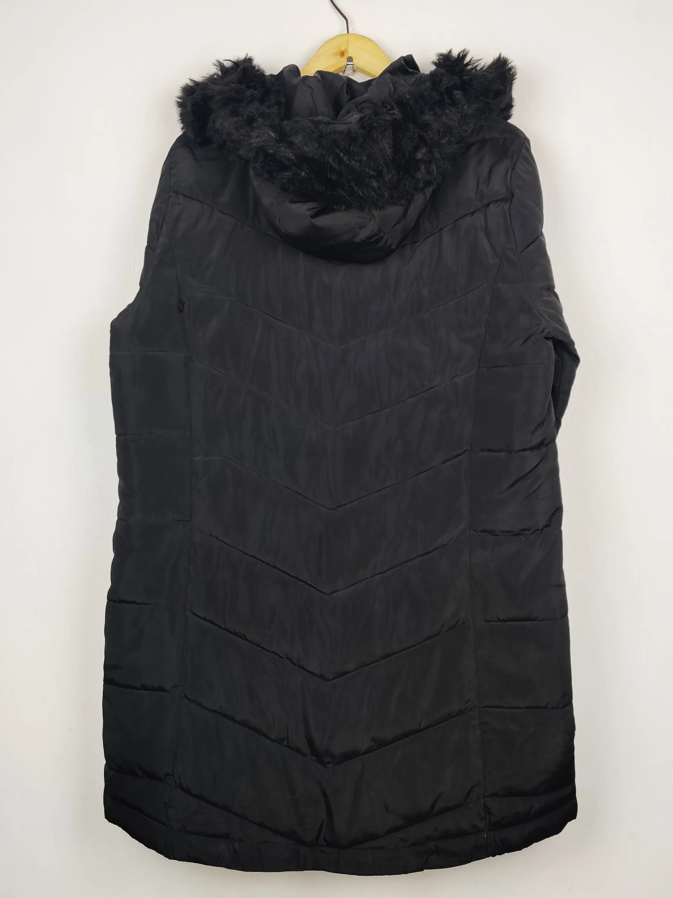 Elle (JKT-1629)