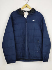 Buy online pre-used pre-loved 100% authentic & Original branded Hollister (JKT-1641) available in Pakistan. Top international brands avilable.