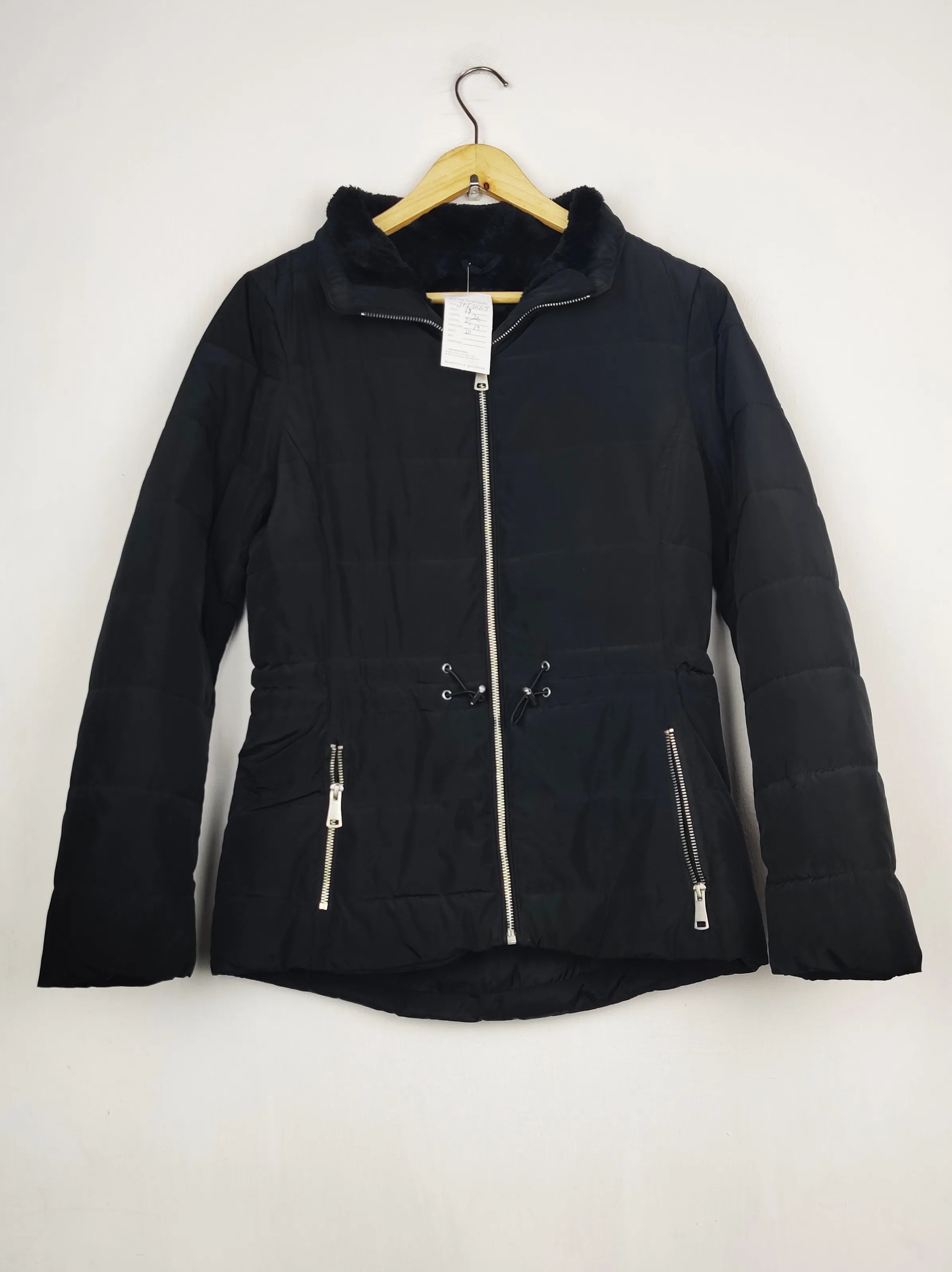 Buy online pre-used pre-loved 100% authentic & Original branded Kappahl (JKT-1669) available in Pakistan. Top international brands avilable.