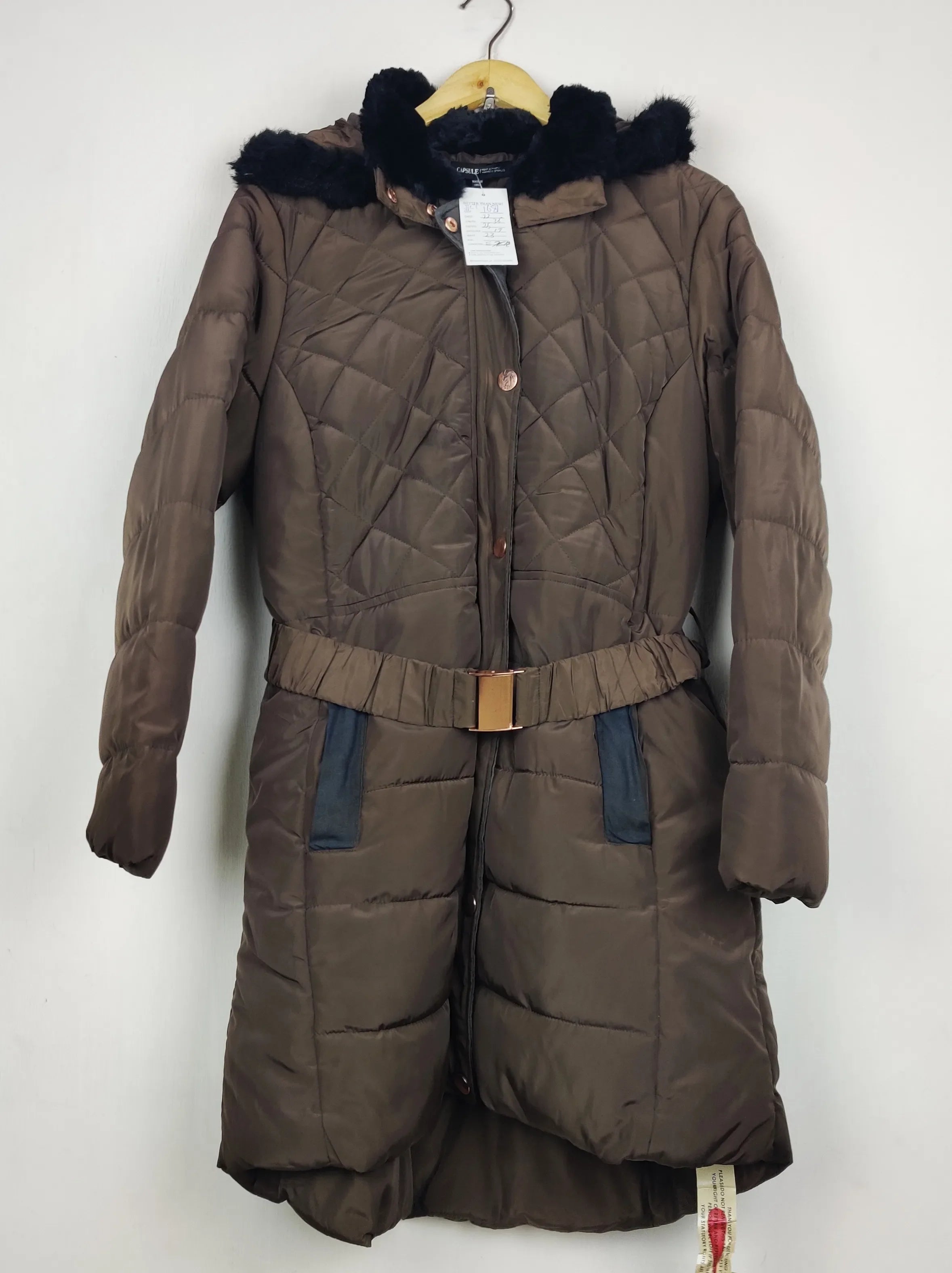 Buy online pre-used pre-loved 100% authentic & Original branded Capsule (JKT-1681) available in Pakistan. Top international brands avilable.