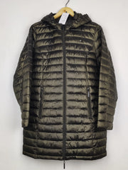 Buy online pre-used pre-loved 100% authentic & Original branded Roman (JKT-1688) available in Pakistan. Top international brands avilable.