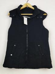 Buy online pre-used pre-loved 100% authentic & Original branded Unknown Brand (JKT-1692) available in Pakistan. Top international brands avilable.
