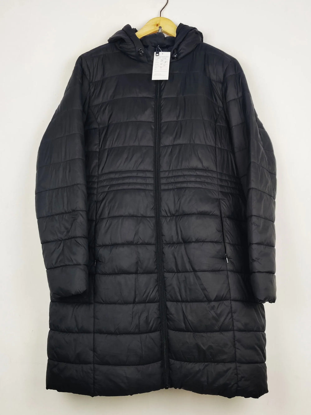 Buy online pre-used pre-loved 100% authentic & Original branded Primark (JKT-1695) available in Pakistan. Top international brands avilable.
