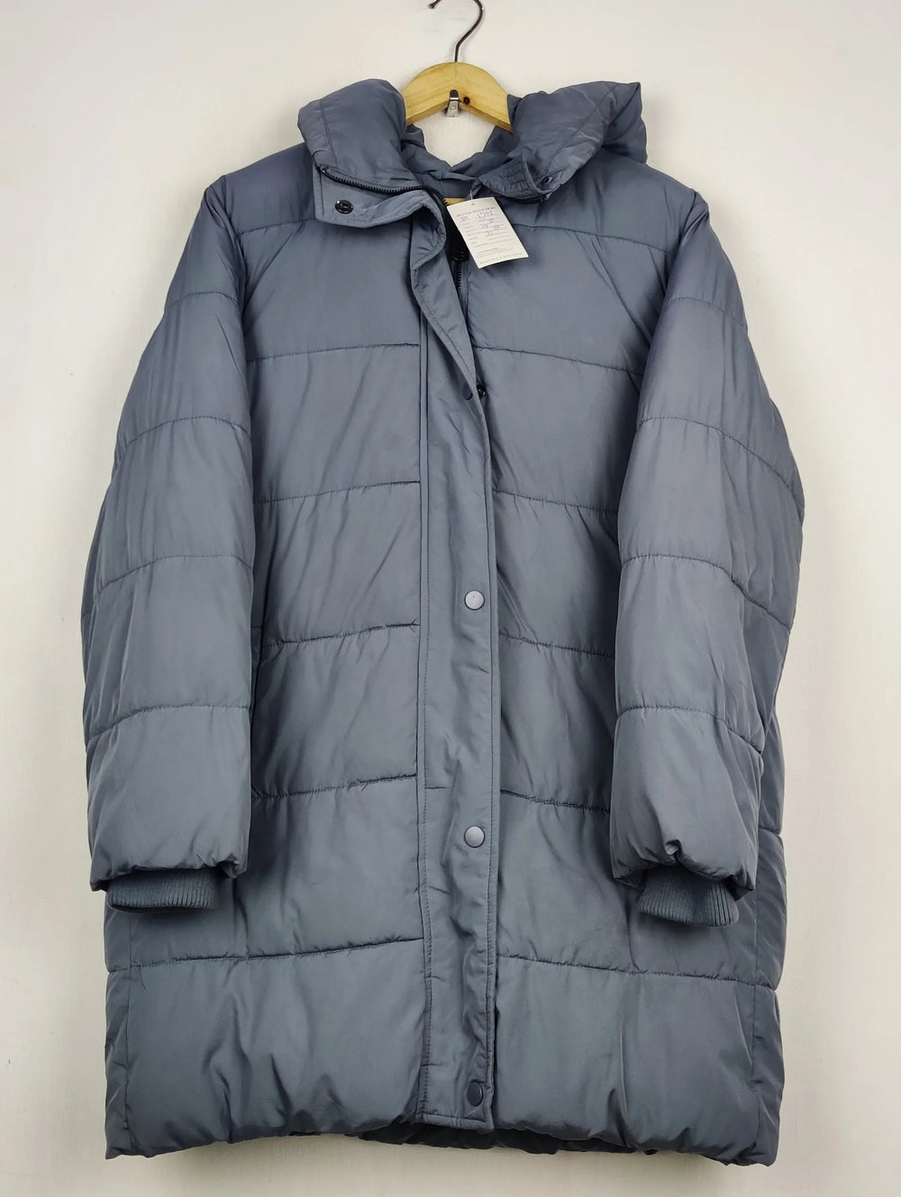 Buy online pre-used pre-loved 100% authentic & Original branded Papaya (JKT-1701) available in Pakistan. Top international brands avilable.