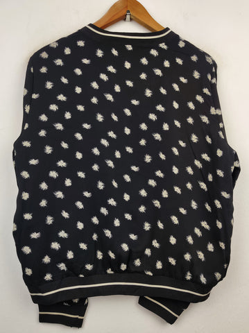 Norah (JKT-522)