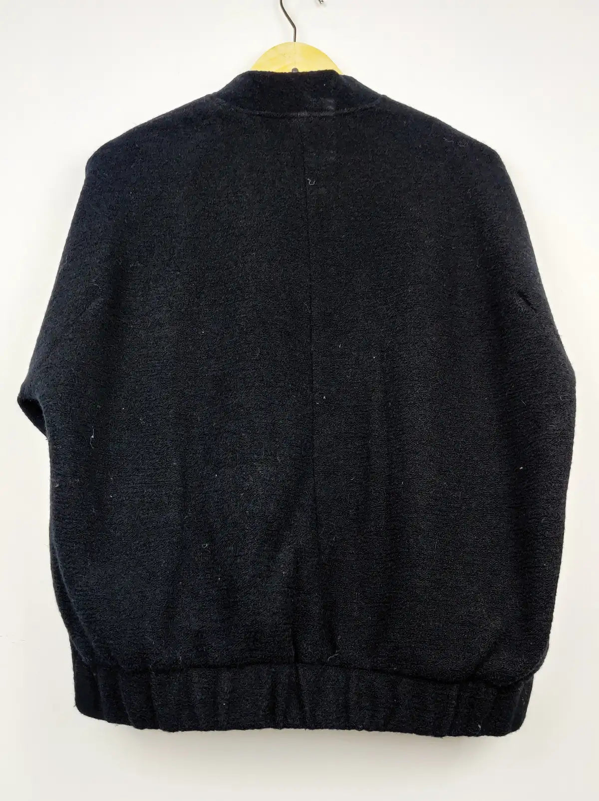 H&M (JKT-556)