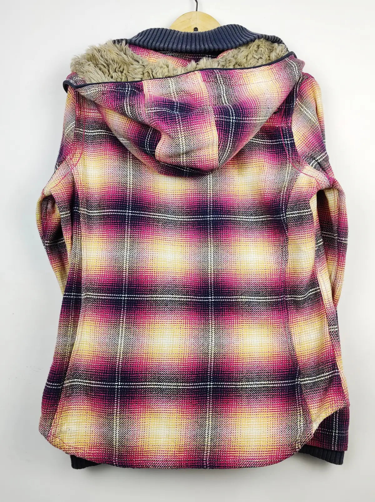 Superdry (JKT-560)