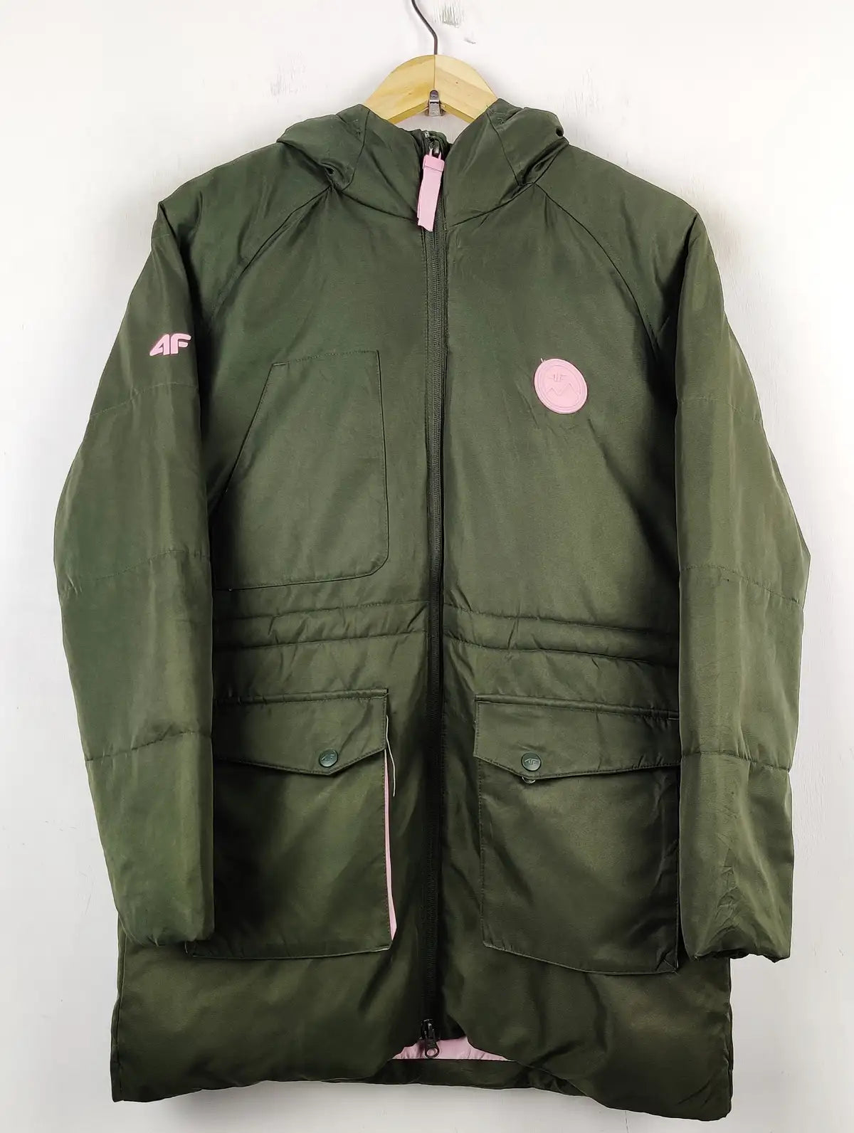 Buy online pre-used pre-loved 100% authentic & Original branded Neodry (JKT-603) available in Pakistan. Top international brands avilable.