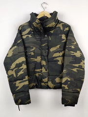 Buy online pre-used pre-loved 100% authentic & Original branded Primark (JKT-617) available in Pakistan. Top international brands avilable.