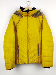 Buy online pre-used pre-loved 100% authentic & Original branded George (JKT-634) available in Pakistan. Top international brands avilable.