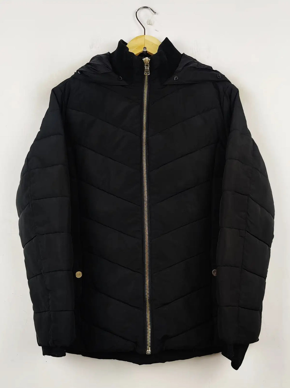 Buy online pre-used pre-loved 100% authentic & Original branded Miss Selfridge (JKT-672) available in Pakistan. Top international brands avilable.