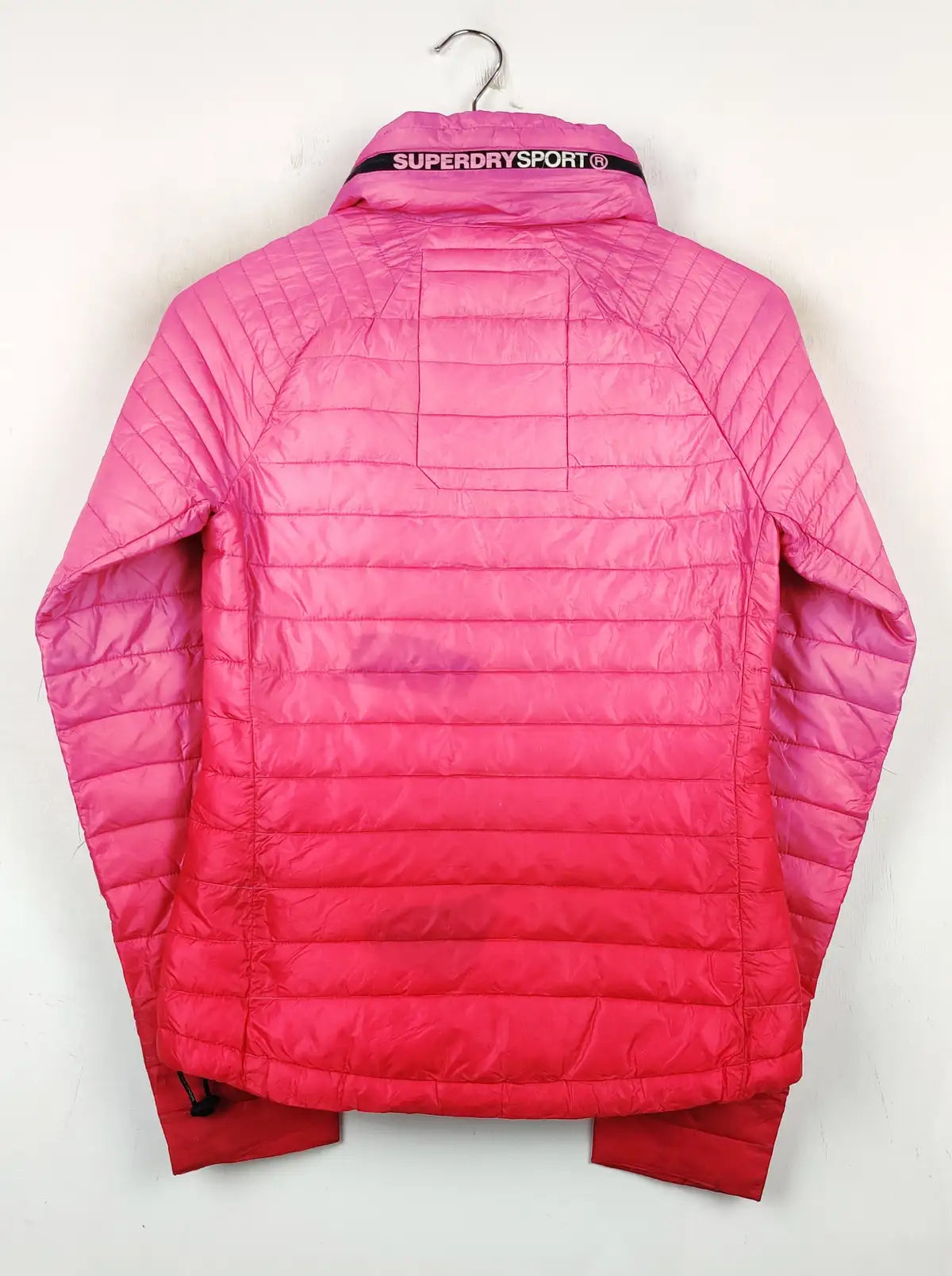Superdry (JKT-686)