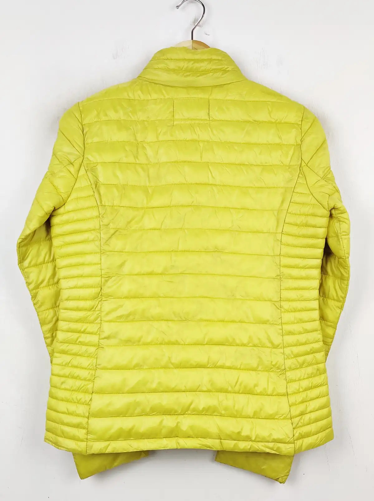 Top Secret (JKT-692)