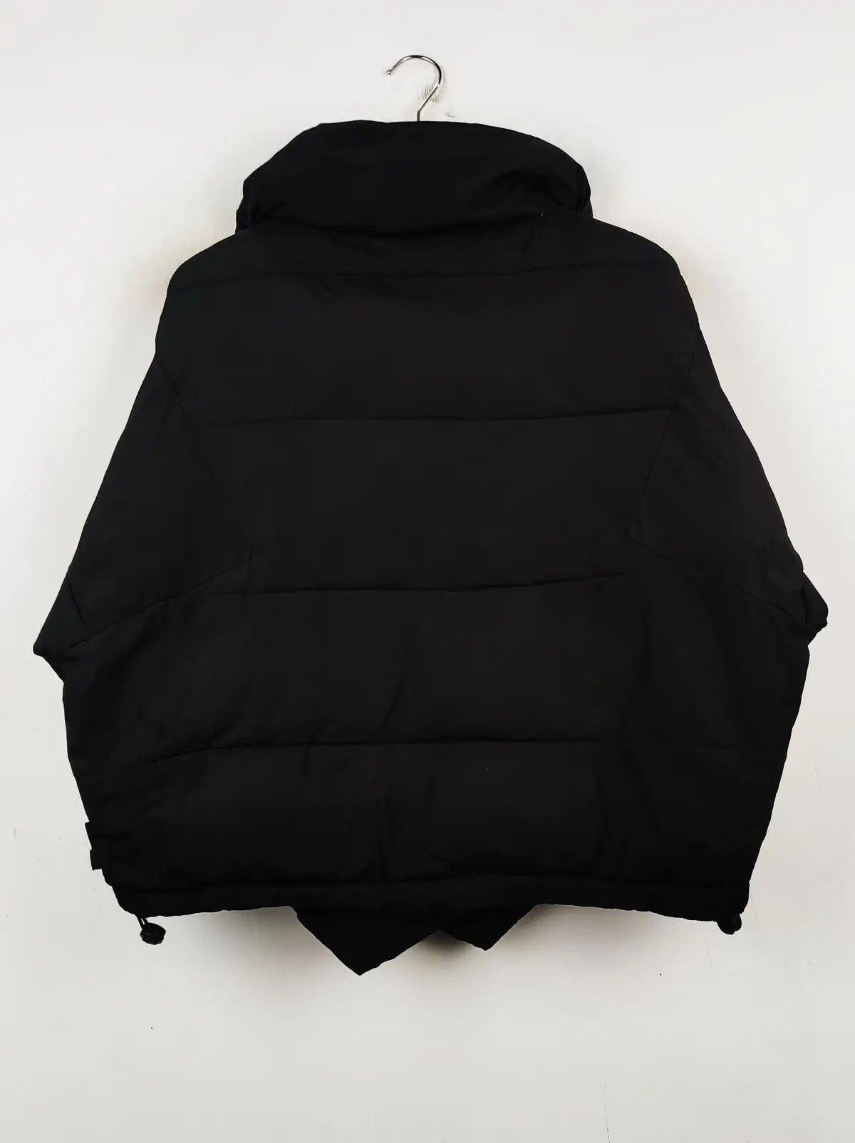 Urban Outfitters (JKT-704)