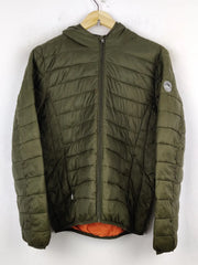 Buy online pre-used pre-loved 100% authentic & Original branded America Today (JKT-714) available in Pakistan. Top international brands avilable.
