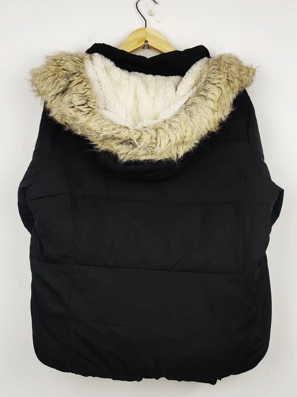 Miss Selfridge (JKT-732)