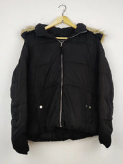 Buy online pre-used pre-loved 100% authentic & Original branded Miss Selfridge (JKT-732) available in Pakistan. Top international brands avilable.