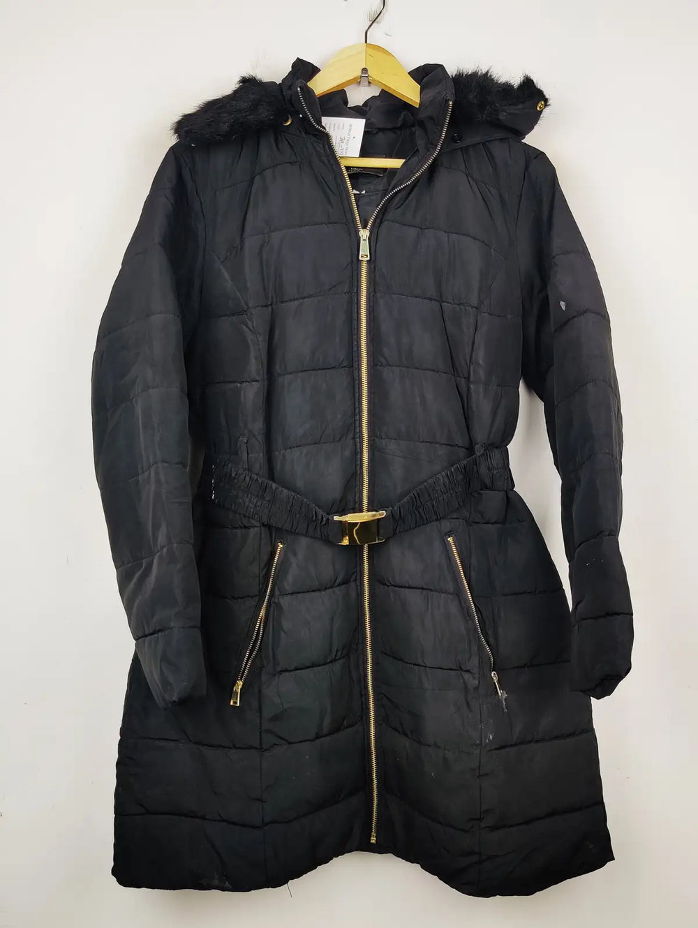 Buy online pre-used pre-loved 100% authentic & Original branded Dorothy Perkins (JKT-741) available in Pakistan. Top international brands avilable.