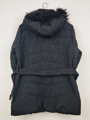 Wallis (JKT-753)