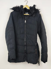 Buy online pre-used pre-loved 100% authentic & Original branded Wallis (JKT-753) available in Pakistan. Top international brands avilable.