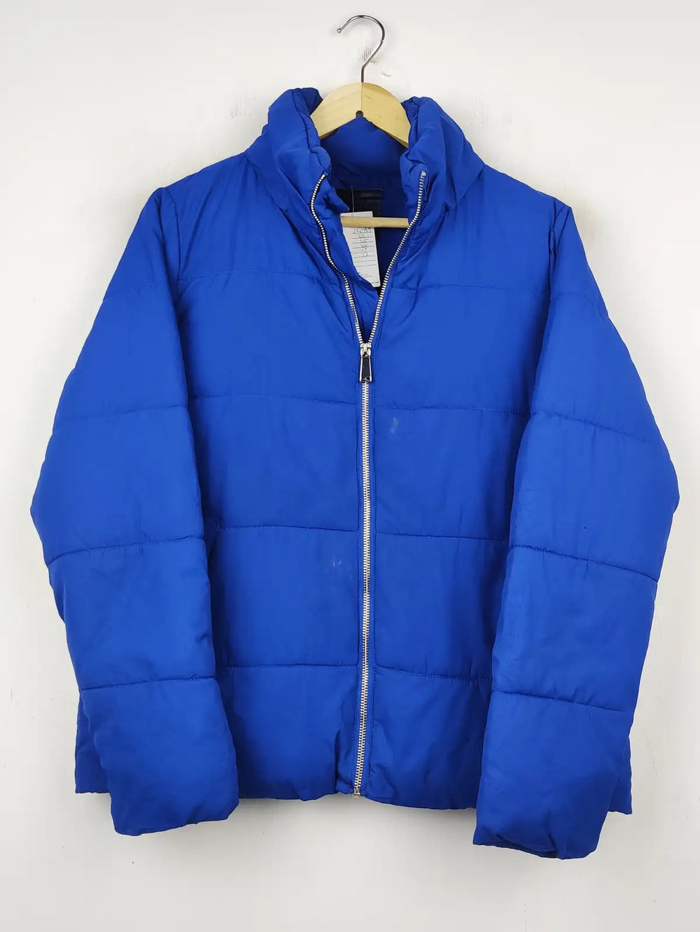 Buy online pre-used pre-loved 100% authentic & Original branded Papaya (JKT-759) available in Pakistan. Top international brands avilable.
