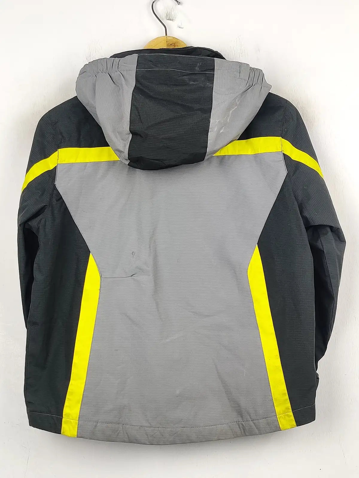 Free Country (JKT-763)