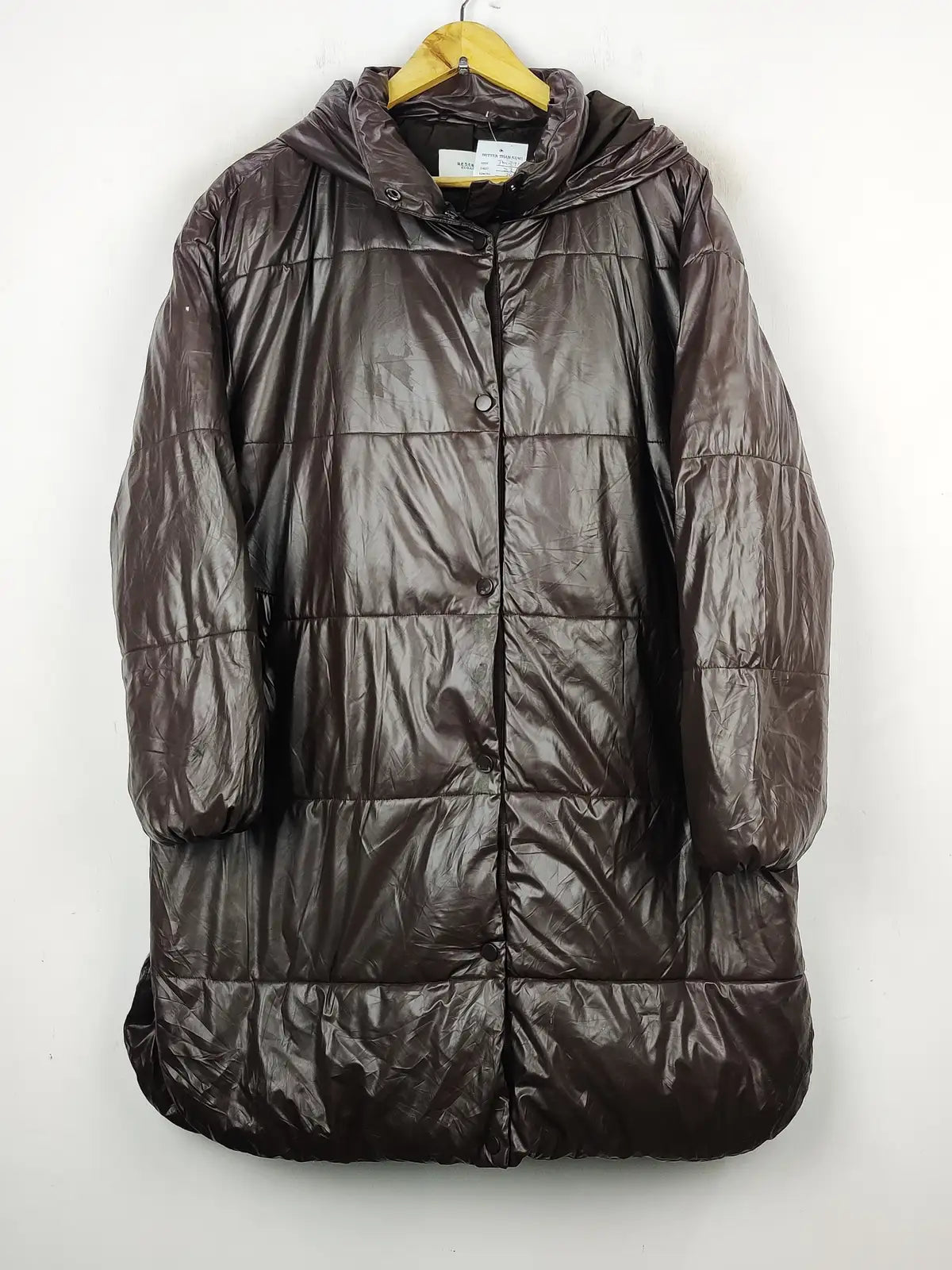 Buy online pre-used pre-loved 100% authentic & Original branded Reserved (JKT-771) available in Pakistan. Top international brands avilable.