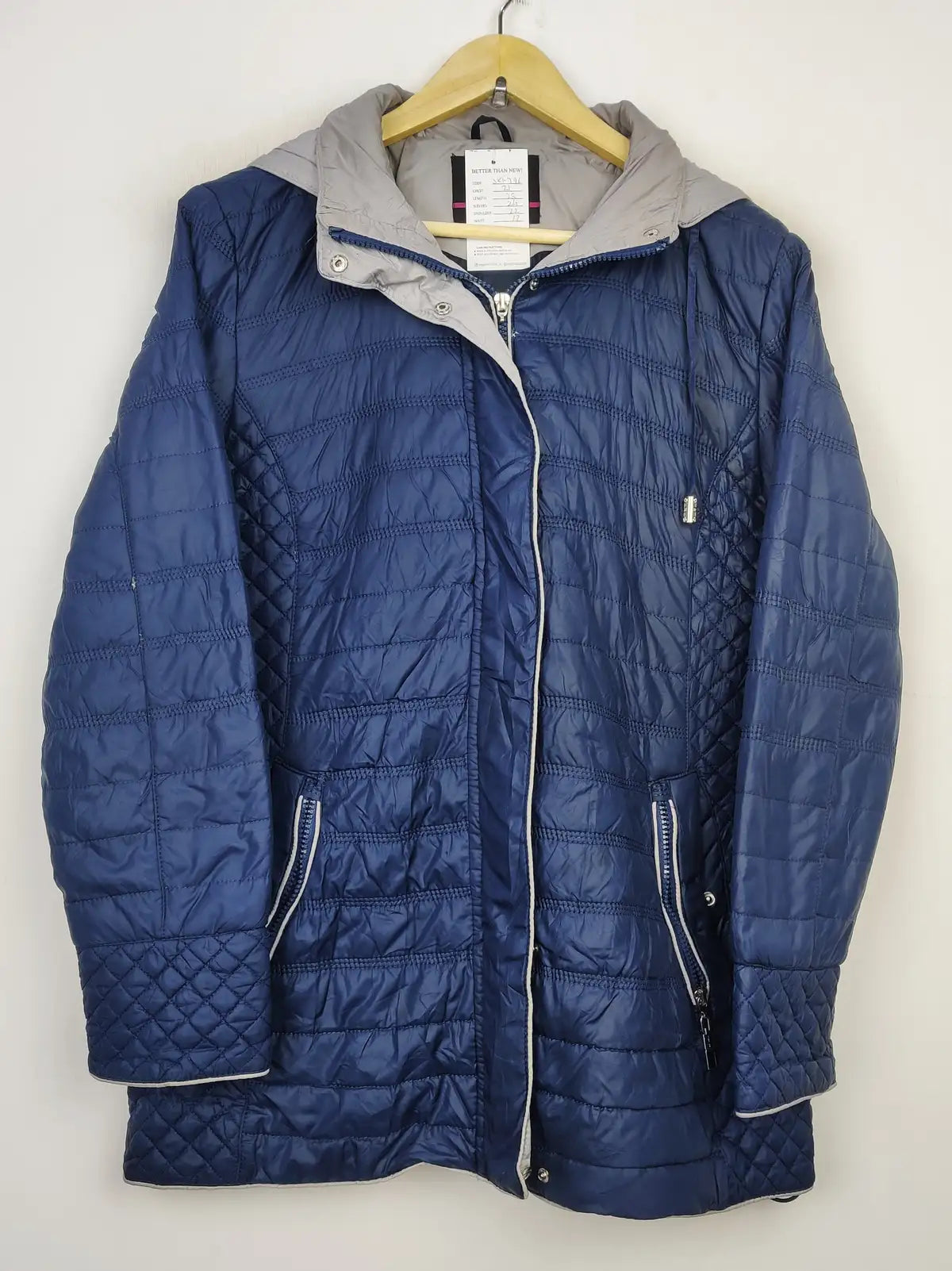 Buy online pre-used pre-loved 100% authentic & Original branded Kalina (JKT-796) available in Pakistan. Top international brands avilable.