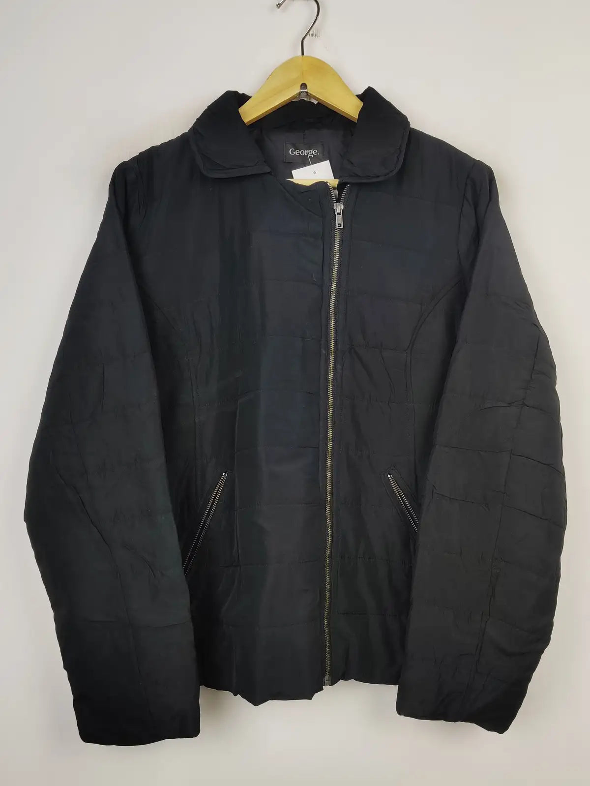 Buy online pre-used pre-loved 100% authentic & Original branded George (JKT-815) available in Pakistan. Top international brands avilable.