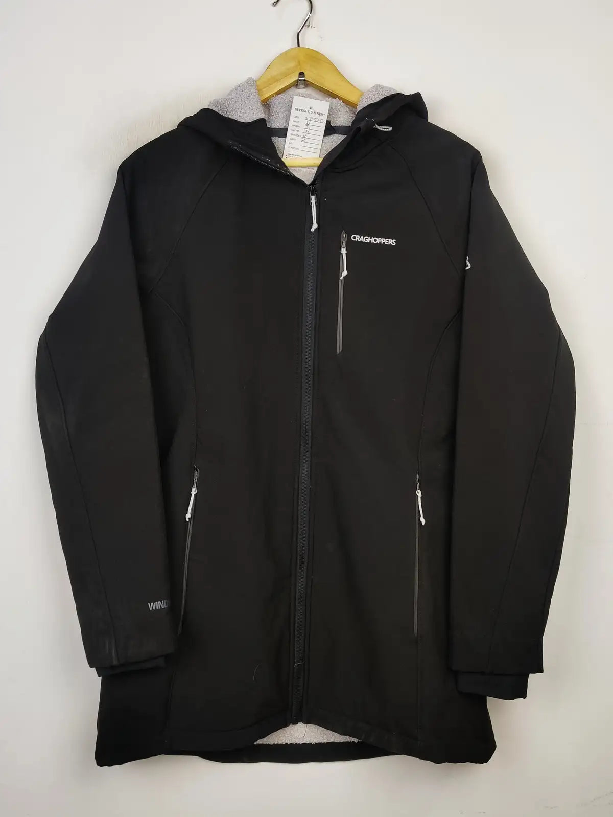 Buy online pre-used pre-loved 100% authentic & Original branded Craghoppers (JKT-835) available in Pakistan. Top international brands avilable.