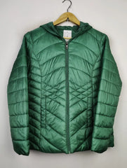 Buy online pre-used pre-loved 100% authentic & Original branded Tu (JKT-842) available in Pakistan. Top international brands avilable.