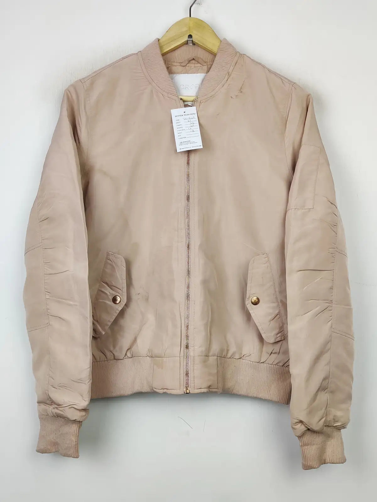 Buy online pre-used pre-loved 100% authentic & Original branded Cropp (JKT-869) available in Pakistan. Top international brands avilable.